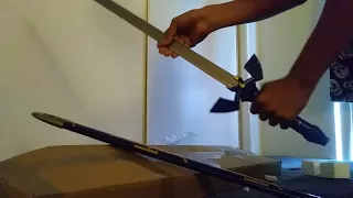 EXCLUSIVE Master Sword Unboxing!! (Made With Real Metal)