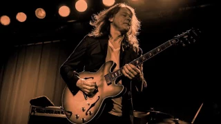 Go with the blues | Robben Ford - Blue And Lonesome