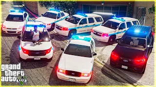 GTA 5 - Stealing Chicago Police Department Cars with Franklin! (Real Life Vehicles)