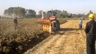 massey ferguson 6499 gara di aratura stagno lombardo 2011