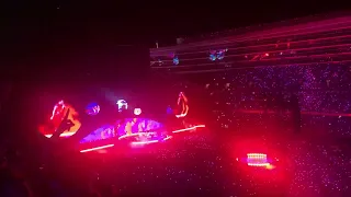 Coldplay - Adventure of a Lifetime  5.29.22   Soldier Field   Chicago