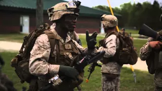 Marines learn to counter IED threat