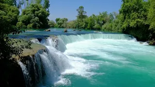 Discover the beauty of waterfalls