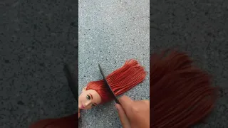 Straightening doll hair (short tutorial x)