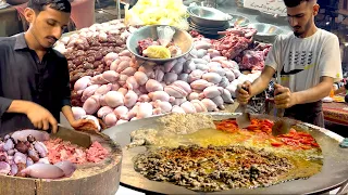 EXTREME STREET FOOD IN PAKISTAN - BUTTER GOAT BRAIN & KIDNEY OFFAL STEW KATAKAT KARACHI PAKISTAN