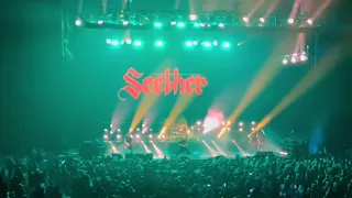 Seether, Dayseekers, The Struts, Staind & Ayron Jones live at Prudential Center