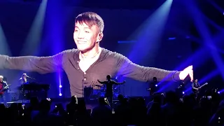 Journey - Faithfully and Dont stop believen - live - 10/23/2019