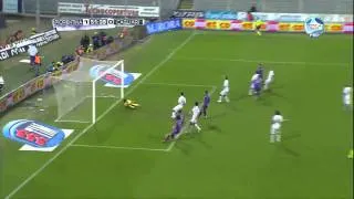 HD Mutu Header Goal - Fiorentina vs Cagliari 1-0 - Goals & Highlights - 05/12/2010