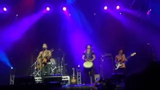 NAHKO AND MEDICINE FOR THE PEOPLE(WITH XAVIER RUDD), WARRIOR PEOPLE, LIVE AT BLUESFEST 20,04,2014