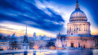 A Look At St.Paul's Cathedral and Dome, London