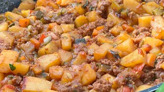 When You Have 3 Potatoes, Prepare This Easy Delicious Potato Recipe. Potato and Minced Beef