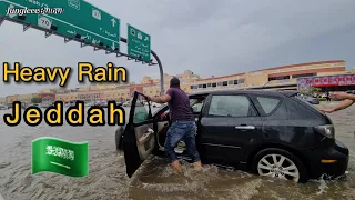 Heavy Rain in Jeddah Saudi Arabia 🇸🇦 | What happened after Rain 😲