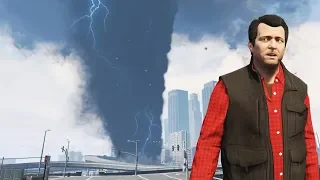 GTA 5 - MEGA Tornado in LOS SANTOS!