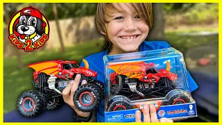 Monster Jam Toy Trucks - Dragonoid & Mohawk Warrior's MAGIC SWING ADVENTURE! (1:24 Truck GIVEAWAY)