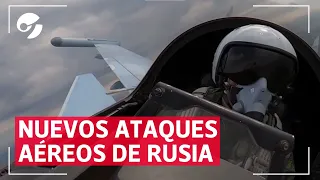 Ataques aéreos DEVASTADORES de Rusia contra las FUERZAS de UCRANIA