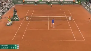 Juan Ignacio Londero vs Carlos Alcaraz -- Highlights -- French Open 2022