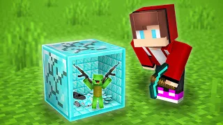 Why JJ Want To DESTROY Mikey’s TINY BASE In DIAMOND BLOCK in Minecraft? (Maizen)