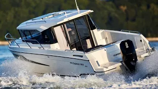 £126,000 Yacht tour : Parker 920 Explorer