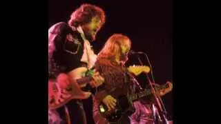 Bachman-Turner Overdrive - City's Still Growin'