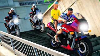 FUGA DOS ROCAM COM A MOTO DO MEU AVÔ 🚔 | GTA V: VIDA REAL #872