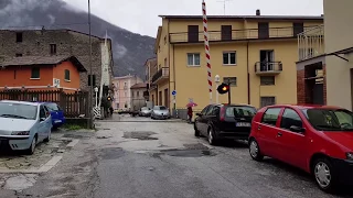 Passaggio a livello di Antrodoco Centro (RI)// level crossing