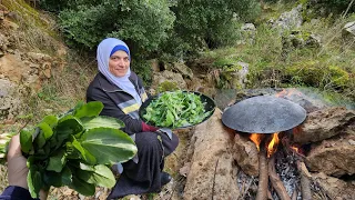 أهم عشبة برية لسلطات رمضان🔥خبز عالصاج ومغامرة خطيرة في الجرود🔥سيران رمضان🔥