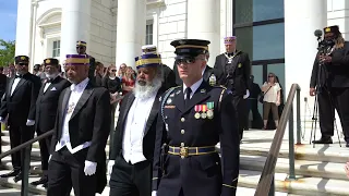 Scottish Rite Masons Visit the Tomb of the Unknown Soldier