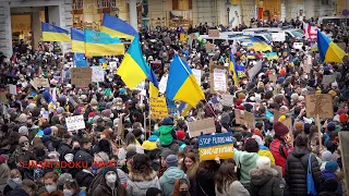 "STOP PUTINS WAR!" Emotionale UKRAINE DEMO in Wien