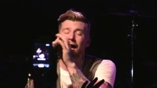 Jonny Craig gets REAL with a fan!! AMAZING!!*EXPLICIT*