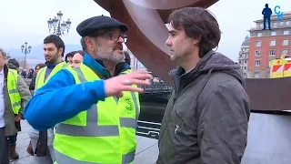 Ciudadano Cake, en una manifestación contra la dispersión de los presos de ETA