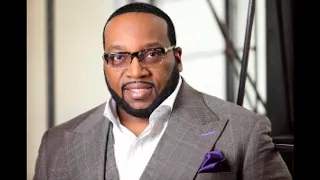 (  Light the Way  )   Marvin Sapp