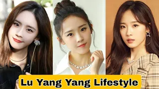 Lu Yang Yang Lifestyle (Assistant of Superstar) Biography, Age, Boyfriend, Net Worth, Hobbies, Facts