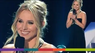 CMT Music Awards 2012: Kristen Bell's Fashion Choices!