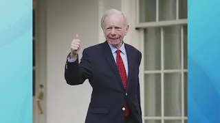 Former Sen. Joe Lieberman, Democrats' VP pick in 2000, dead at 82