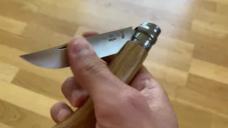 OPINEL easy one handed opening