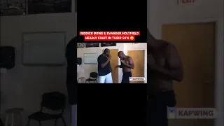 RIDDICK BOWE & EVANDER HOLYFIELD NEARLY FIGHT IN THEIR 50S AFTER JOKES 😂
