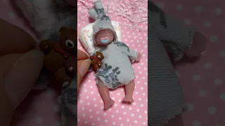 A mini bebê reborn de silicone Mel dorme tranquila #diariodeamorreborn #siliconebabydoll #minibaby