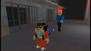 playing Escape Siren Cop's Prison! (SCARY OBBY) with my friend