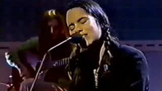 Natalie Merchant performs Where I Go, live on Big Mouth (Channel 4, UK) - April 9, 1996