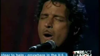 [HD] Audioslave - Doesnt Remind Me (2005 LiVE TV)