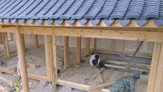 EP.4   Laid floors the main house｜Self-built ancient Chinese wooden house｜Carpenter Anxu