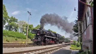 Parní lokomotiva "Štokr" 556.0506 ve stanici Krupá