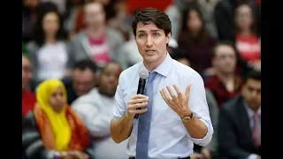 Prime Minister Justin Trudeau holds town hall in Edmonton LIVE