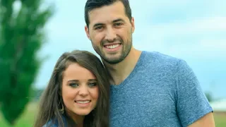 Jinger Duggar and Jeremy Vuolo Introduce Daughter Felicity in New Video