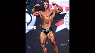 IFBB Elite Pro Classic Physique Kuba Kolinek Stage Posing Routine