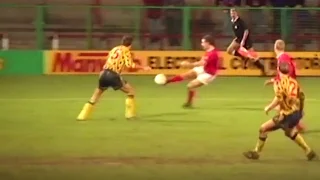 Wrexham's late surprise FA Cup win v Arsenal (1992) | From the Archive