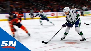 Elias Pettersson Corrals Puck And Rips Perfect Pass To Brock Boeser