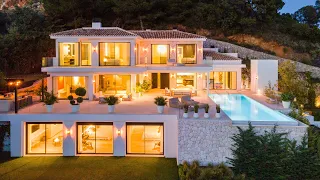 Luxury Modern Villa, Cascada de Camojan, Marbella Golden Mile | €6.950.000 | Drumelia Real Estate