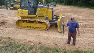 How to set up and operate a bulldozer using GPS blade control