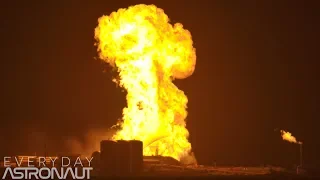 SpaceX StarHopper engine test and unexpected fireball (4K Slow Mo)